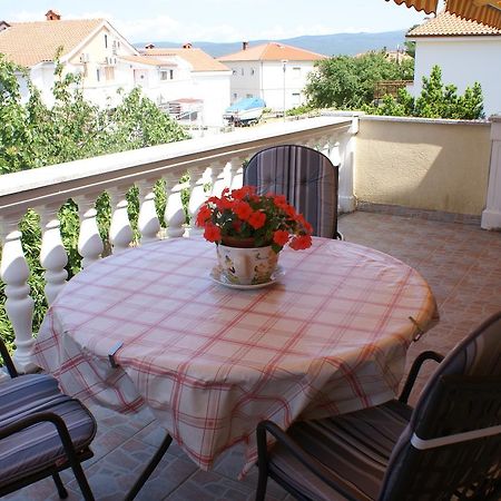 Apartments Nikola Krk Town Esterno foto